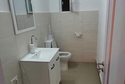 Apartament cu 3 camere decomandat în Central - 8