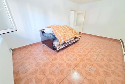Apartament 3 decomandate, 2 bai, zona Narcisa - 4