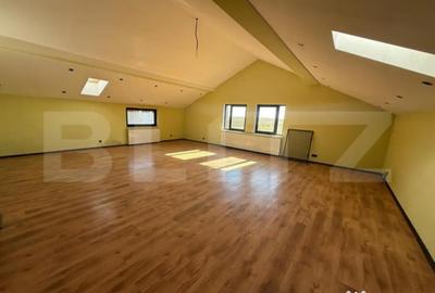 Casă cu 7 camere cu Teren 1000 Mp în Central - 16