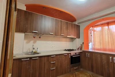 Apartament 3 camere de inchiriat - Strada de Mijlic - 3
