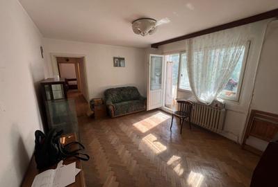 Apartament 3 camere, 70 mp Aleea Terasei   Metrou Piața Sudului - 1