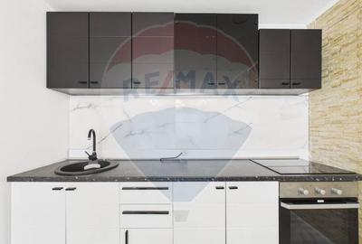 Casă cu 3 camere cu Teren 84 Mp în Andronache - 4