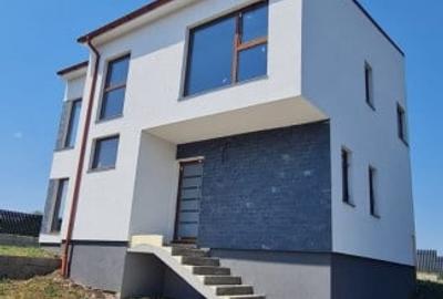 Casa individuala , Dezmir, stil deosebit
