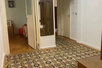 Apartament cu 3 camere decomandat în Central - 6