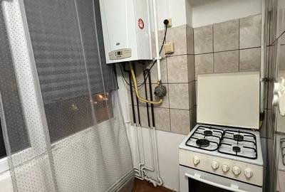 Proprietar, inchiriez apartament 2 camere - 1