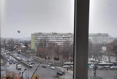 Apartament cu 2 camere semidecomandat, mobilat în Cantemir - 9