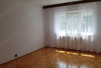 Rovine, zona garii, apartament doua camere, modificat in trei, etaj 2 din 4, centrala proprie. - 6