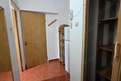 Garsonieră decomandată în Dristor - 2
