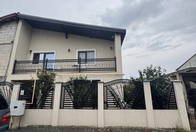 Casă cu 4 camere în Central