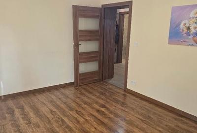 Vand apartament 2 camere decomandat in Deva, Centru Pietonal et 1 - 6