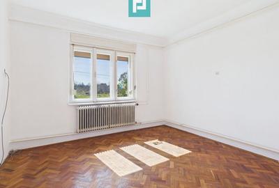 Casă cu 3 camere cu Teren 1581 Mp în Turnu - 9