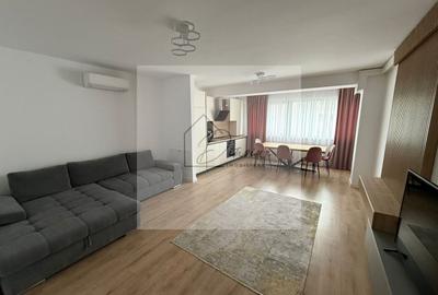 Apartament cu 2 camere decomandat, mobilat în Central