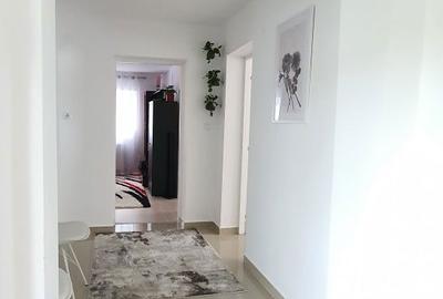 Casă cu 2 camere în Girocului