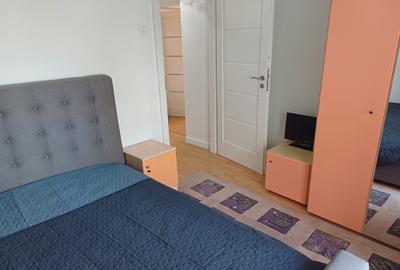 Stefan Cel Mare -Obor -3 min metrou - 10