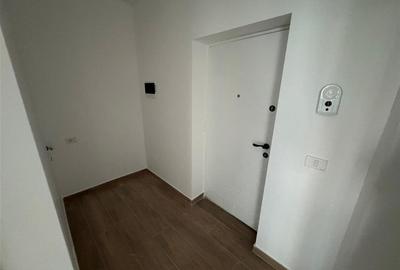 Spațiu comercial, de 50 mp, în Nord - 8