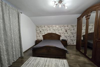 Vila cu teren 2.200 mp, sat Tariceni-comuna ?irna - 2