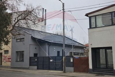 Casă cu 4 camere cu Teren 198 Mp în Tei - 12