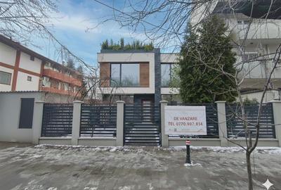 Teren Construcții intravilan de 220 mp, în Tei - 1