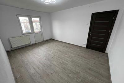Apartament cu 2 camere semidecomandat în Mihai Viteazul - 9