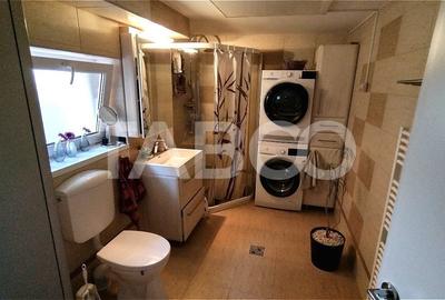 Casa insiruita pe 3 nivele cu etajele 1 si 2 in regim hotelier Strand - 46