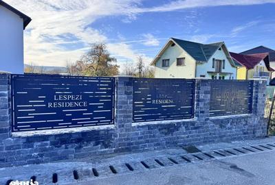 Casă cu 3 camere cu Teren 200 Mp în Central - 3