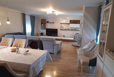 De vanzare casa cu 5 camere, Sangeorgiu de Mures, Cartierul Rozelor - 4