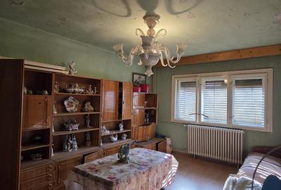 Apartament cu 2 camere decomandat în Decebal - 3