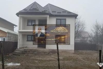 Casă cu 5 camere cu Teren 504 Mp în Sud - 14