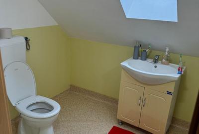 Casă de vânzare în Feldioara, Ucea – liniște, confort și natură! - 8