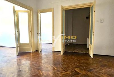 Apartament cu 6 camere decomandat în Central - 15