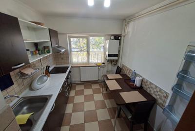 Inel 2-Dezrobirii, 3 cam, dec, etaj 1, mobilat,utilat - 4