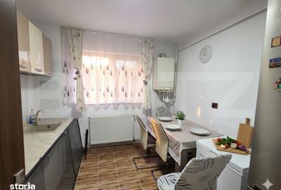 Apartament cu 2 camere în Micro 4 - 3