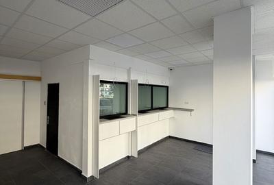 Spațiu comercial, de 76 mp, în Central