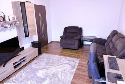 Apartament cu 3 camere decomandat în Crângași - 8