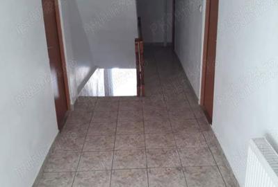 Casă cu 10 camere în Central - 6