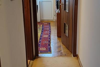 Apartament cu 4 camere semidecomandat, mobilat în City Park Mall - 8