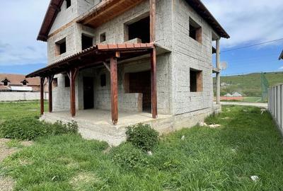 Casă cu 4 camere în Daia - 4