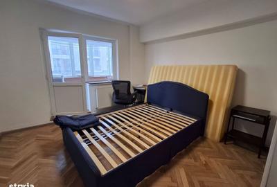 Apartament cu 3 camere decomandat, mobilat în Calea București - 4