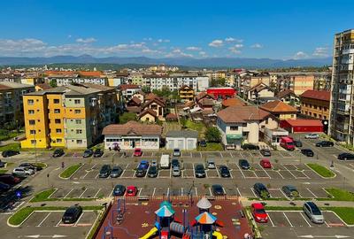 Apartament cu 2 camere decomandat, mobilat în 9 Mai - 2