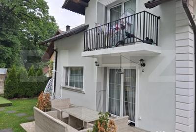 Casă cu 4 camere cu Teren 500 Mp în Central - 1