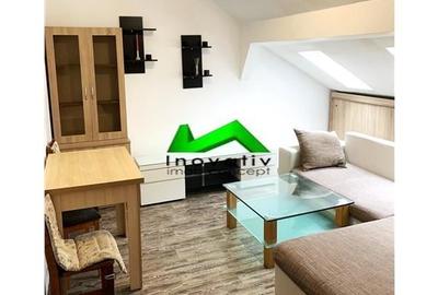 Apartament cu 3 camere decomandat, mobilat în Ștrand