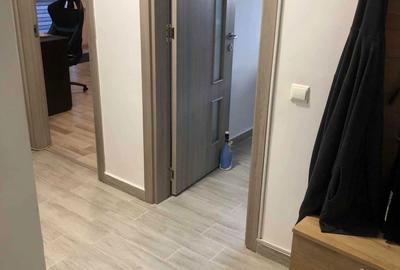 Apartament cu 2 camere decomandat în Roșu - 1