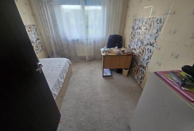 Apartament cu 3 camere decomandat în Exercițiu - 3