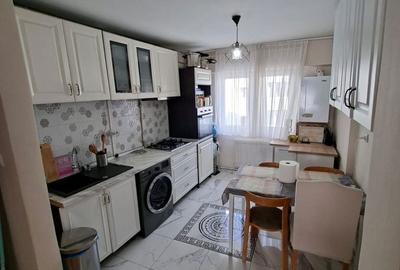 Apartament cu 4 camere decomandat în Central - 7