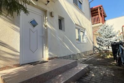 Casa individuala, 7 camere, parter+mansarda, 220 mp - Braytim Casa individuala, 7 camere, parter+mansarda, 220 mp - Braytim - 2