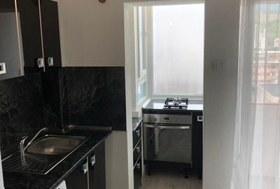 Proprietar inchiriez garsoniera 32 mp Proprietar inchiriez garsoniera 32 mp - 3