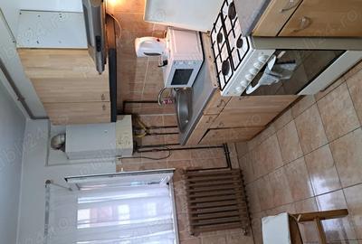 Apartament de vanzare - 4