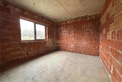 Casa individuala la rosu - 3