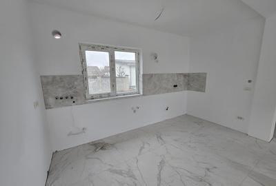 Duplex cu 3 camere cu Canalizare în Chișoda