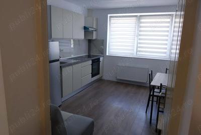 Apartament cu 2 camere decomandat în Roman - 7